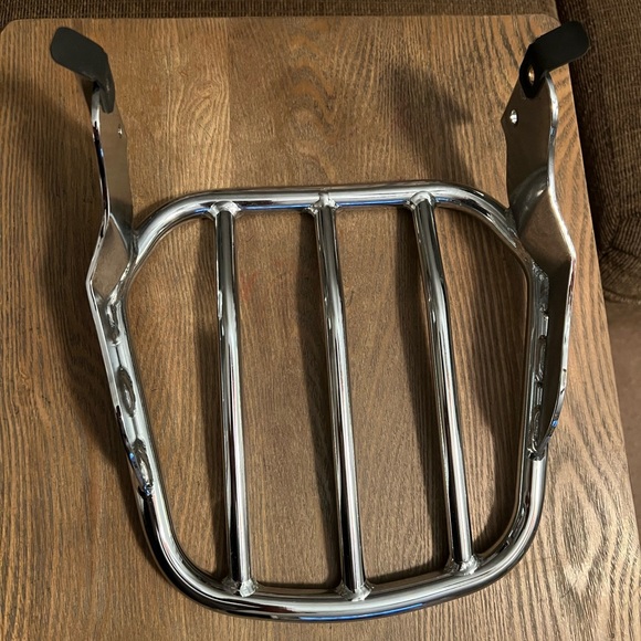 Harley Davidson Luggage Rack- Chrome - Picture 8 of 8